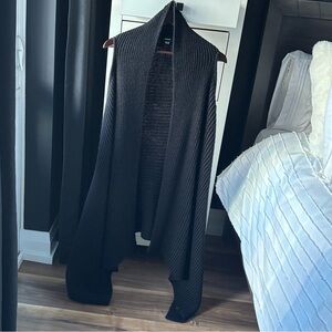 RUDSAK Black Women's VEST STYLE Cardigan✨